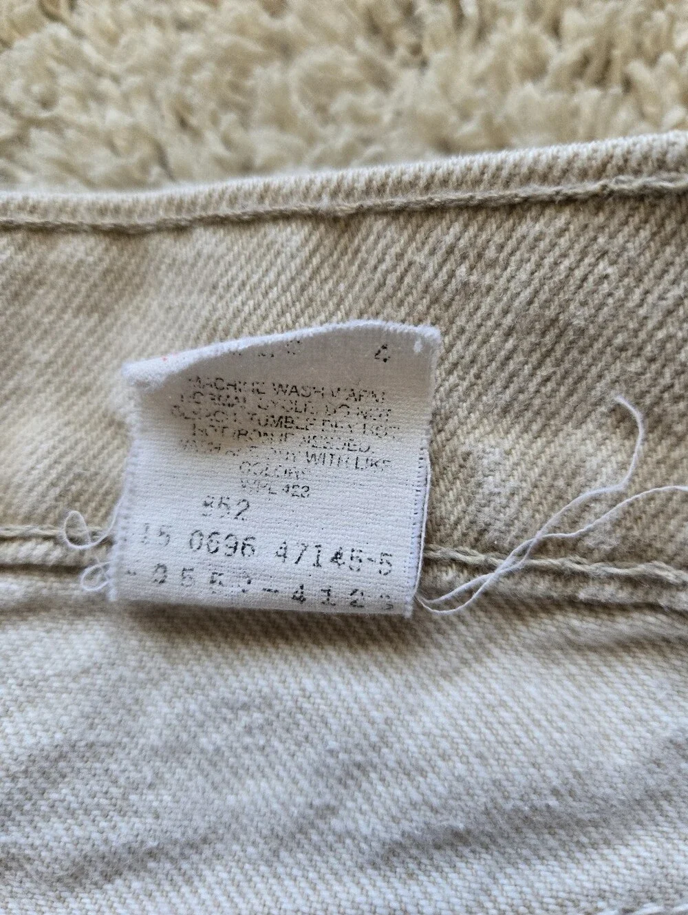 Levis 550 Relaxed Fit Tapered Leg Jeans Mens 33×32 Beige Khaki Made In USA